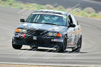media/May-04-2025-Lucky Dog Racing (Sun) [[21629467aa]]/Turn 4 (10-1045am)/Front/